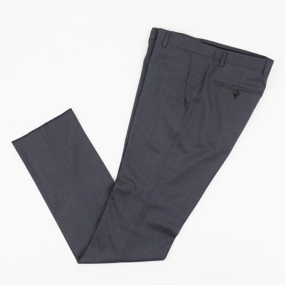 NWOT GUCCI Slim Fit Wool Suit Men's 46 Gray
